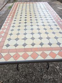 Tavolo mosaico