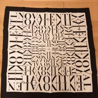 foulard Valentino 