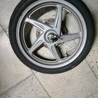 ruota completa di gommaHONDA  SH 125