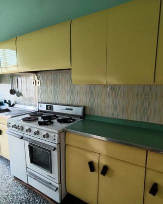 Cucina Vintage Anni 60 in Formica