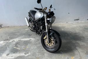 Ducati Monster 900