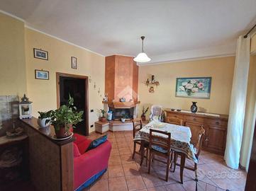 4 LOCALI A SPOLETO