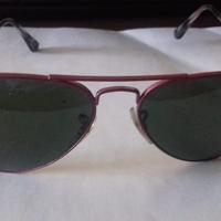 Occhiali RAYBAN iconici color Vinaccia