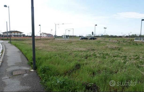 Immobile in asta di 3078 m² a Pojana Maggiore - Vista 5