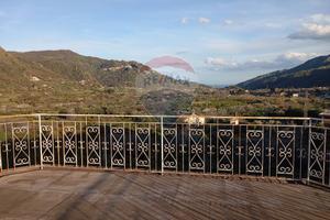 Appartamento - Francavilla di Sicilia