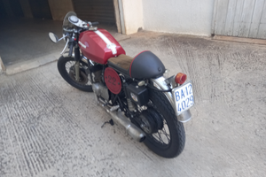 Moto Guzzi 250 ts cafe racer