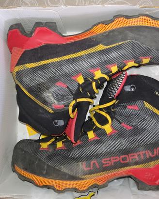 Scarpone La Sportiva 