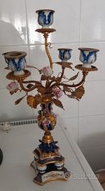 candelabro di ceramica decorata