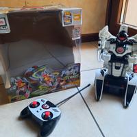 ROBOT TRASFORMABILE RADIOCOMANDATO