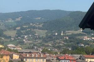 BORGO VAL DI TARO - LOTTO EDIFICABILE CON VISTA