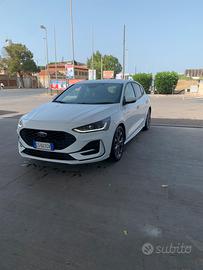 Ford focus st-line 2024