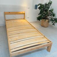 Letto singolo in legno Ikea con materasso