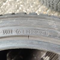 2 gomme come nuovi 225/40R19 /93W