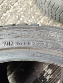 2 gomme come nuovi 225/40R19 /93W