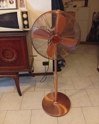 ventilatore d'epoca. in rame ideale x u