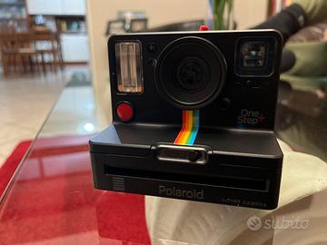 Polaroid OneStep+