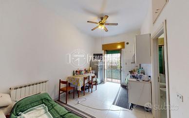Bilocale con basse spese condominiali in zona camp