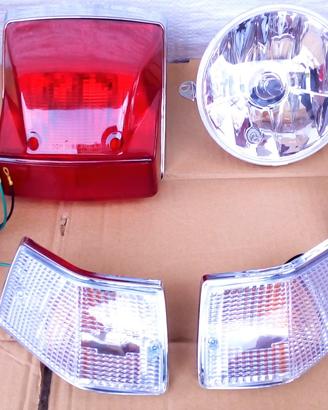 Fari e Frecce bianche Cromate Vespa PX 125 150 200