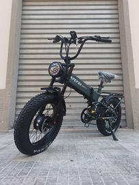 Bicicletta elettrica Apefox RH20 con due motori