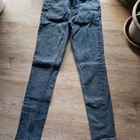 jeans grigi