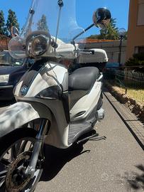 Piaggio Liberty150 + bauletto originale