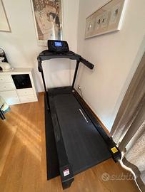 Tapis roulant Synchron Action XT900 HRC + tappeto