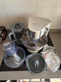Impastatrice multifunzione Kenwood KM28