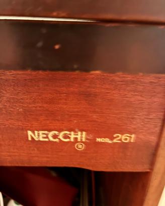 Macchina na cucire Necchi