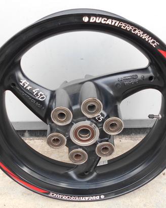 cerchio ruota posteriore ducati 17 x 4.50