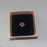 anello pandora a cuore