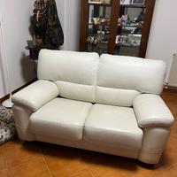 divano letto pelle bianca semi nuovo cm 150