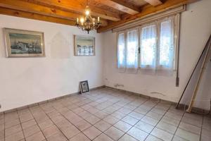 Villetta a schiera di 102 m² con più di 5 locali a
