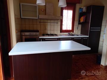 Cucina Stosa con elettrodomestici