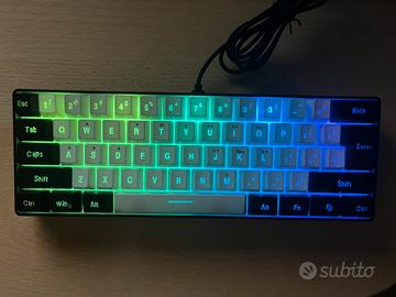 Tastiera meccanica retroilluminata