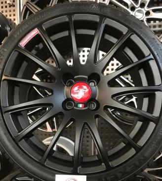 Cerchi e gomme per 595 Abarth