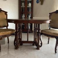 Tavolo antico restaurato