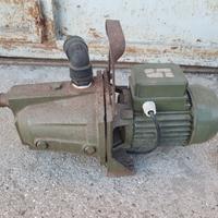 pompa per irrigazione da  giardino 