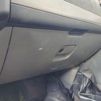 Cassetto portaoggetti FORD RANGER del 2010