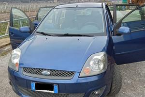 FORD Fiesta 5ª serie - 1.4 TDCi 5p