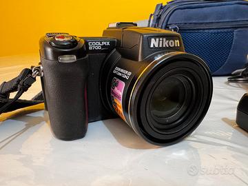 Nikon Coolpix 8700