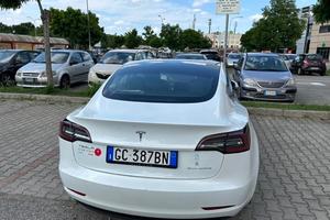 TESLA Model 3 - 2020 Long Range 2020