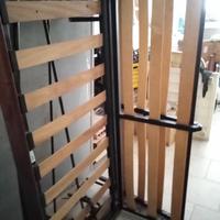 Struttura divano letto.