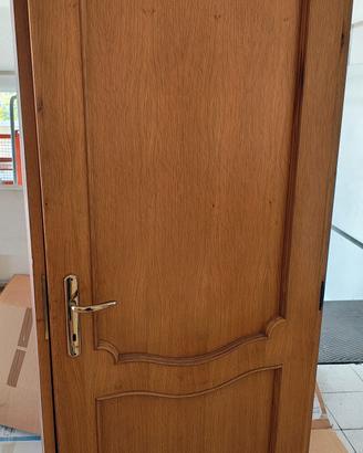 Set di 5 Porte Interne in Legno