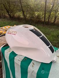 Serbatoio Ducati Monster