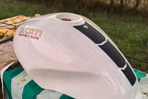 Serbatoio Ducati Monster