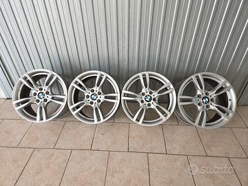 Cerchi originali Bmw da 18 differenziati 