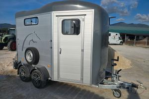 Trailer trasporto cavalli nova tecno come nuovo
