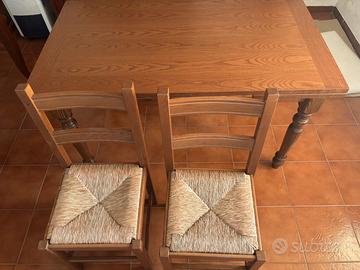 Tavolo da cucina + 4 sedie