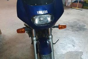 Yamaha xj 600 diversion 1993 carenatura e ricambi