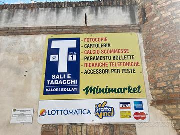 Tabaccheria al centro del paese di Treglio